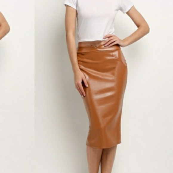 Vegan Leather Pencil Skirt (coffee) - Picture 6 of 13